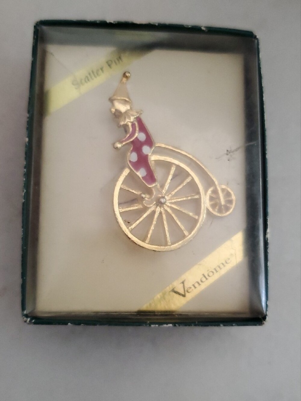 Gold Clown on Penny-Farthing Brooch - Red and White Accents - Picture 5 of 5